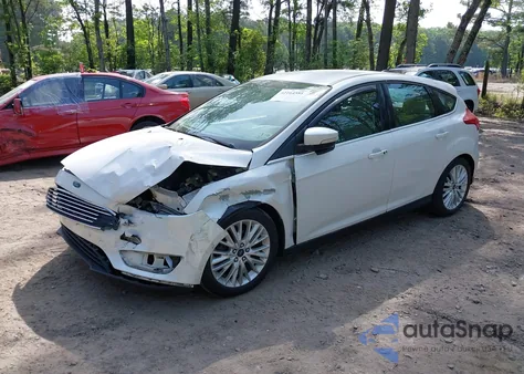 2016 Ford Focus Titanium from USA, damaged, VIN 1FADP3N22GL239282